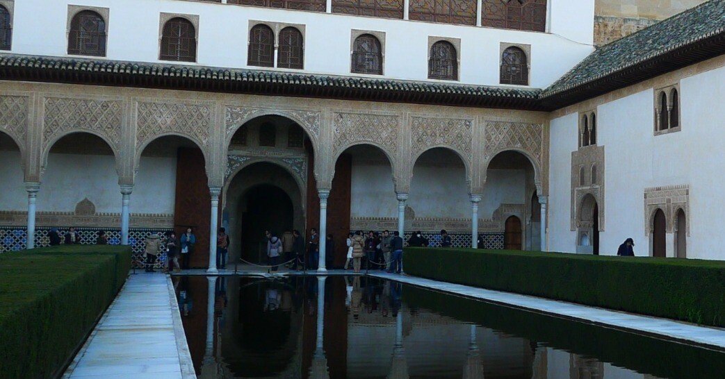 旅行】アンダルシア＃3 グラナダ ― アルハンブラ宮殿の輝き｜YAMAKEN_