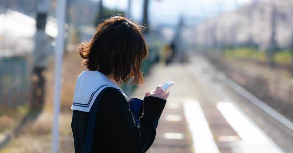 パソコン ブルー ライト カット 設定