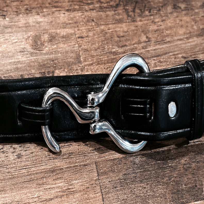 TORY LEATHERのブライドルレザー製フックバックルベルト｜1年使った