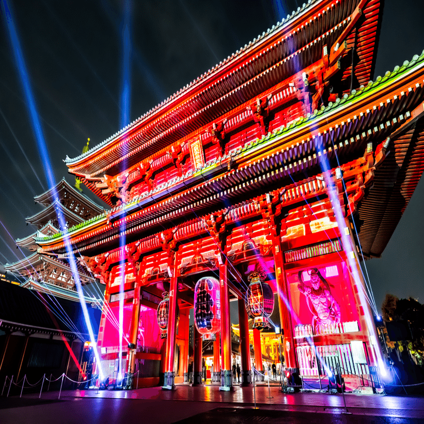 アート作品「バタフライ」 浅草寺で撮った写真をアプリで編集して作成しました。 ASAKUSA CULTURE & LIGHTS 2025（浅草カルチャー&ライツ2025）┃WORKS