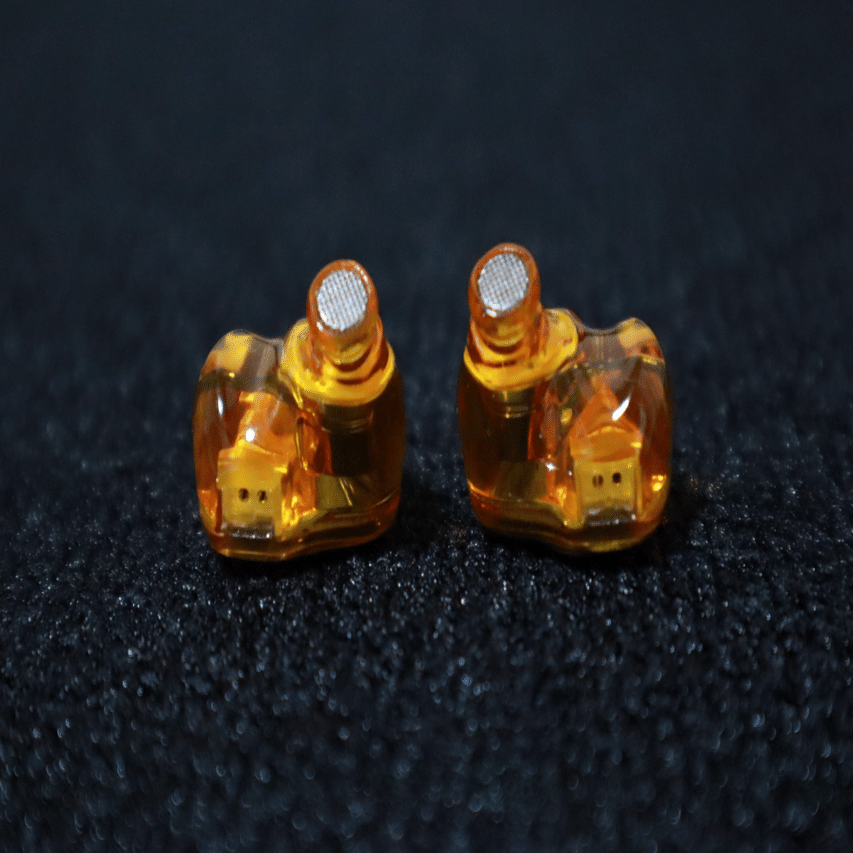 刺さる人には一生刺さる。5年経っても色褪せない「Oriolus Isabellae