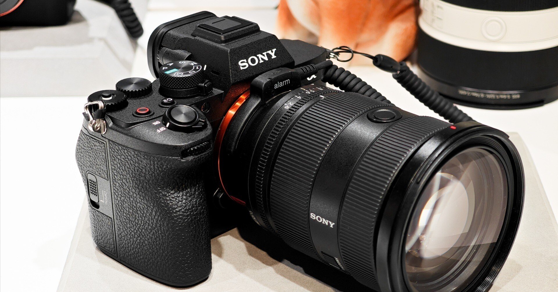 SONY α7 V』 α7IVで十分？ SONYの新カメラ 購入前レビュー
