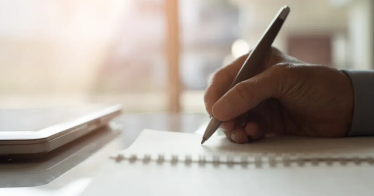 [How to Write Daily Essays] It's Okay to Leave Things Out! Capture the ...