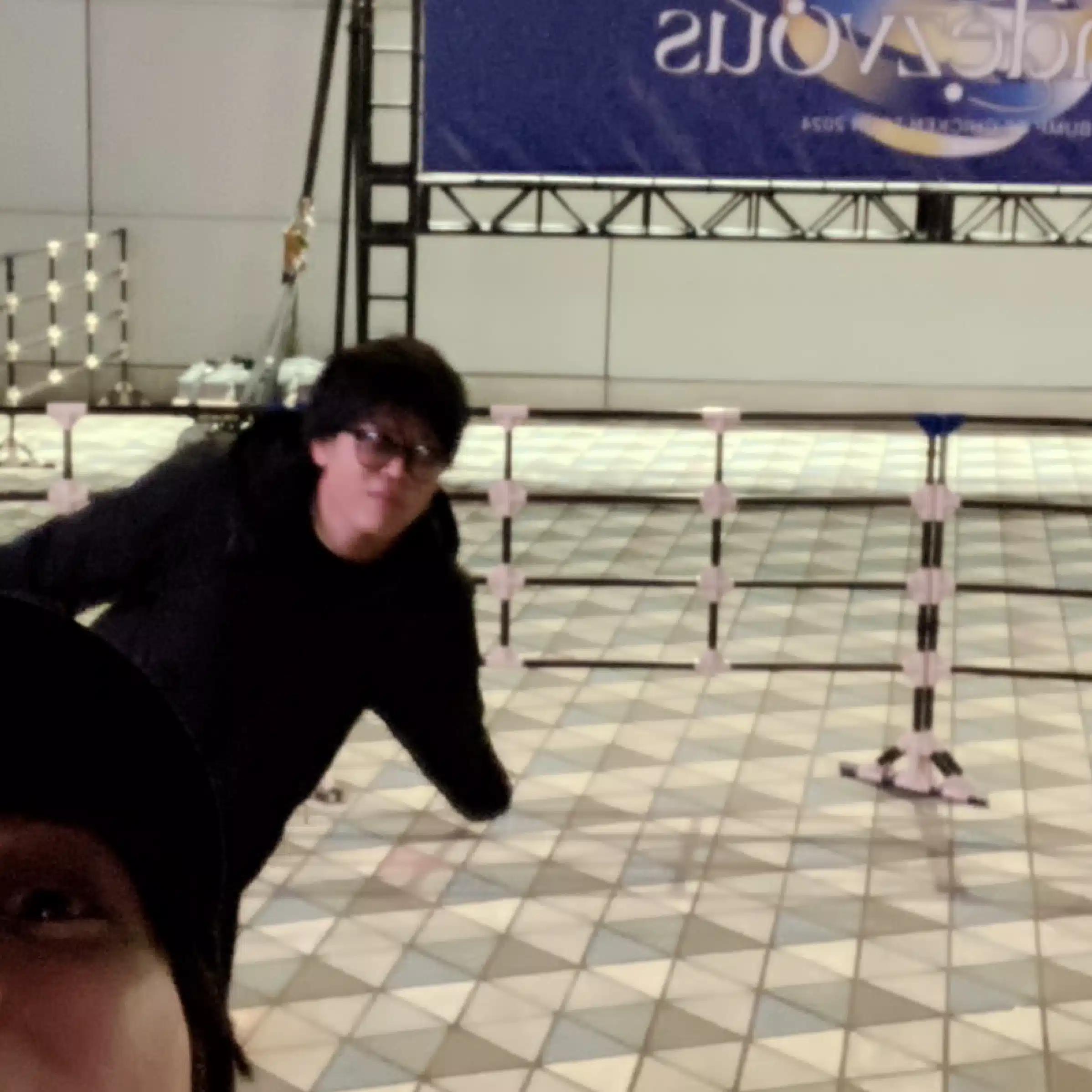 白井カラス Shirai Karasu