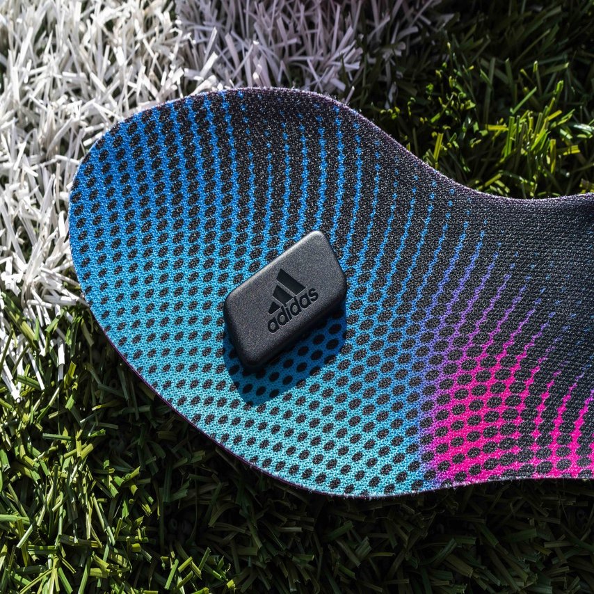 現実とゲームの世界をつなぐ「adidas GMR」。スポーツとテックが融合した新たな体験｜Fashion Tech News