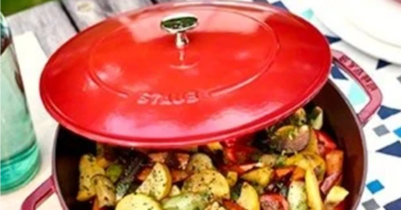 Staub 赤いブレイザーソテーパンが我が家に来た日｜釣りオヤヂ(魚を