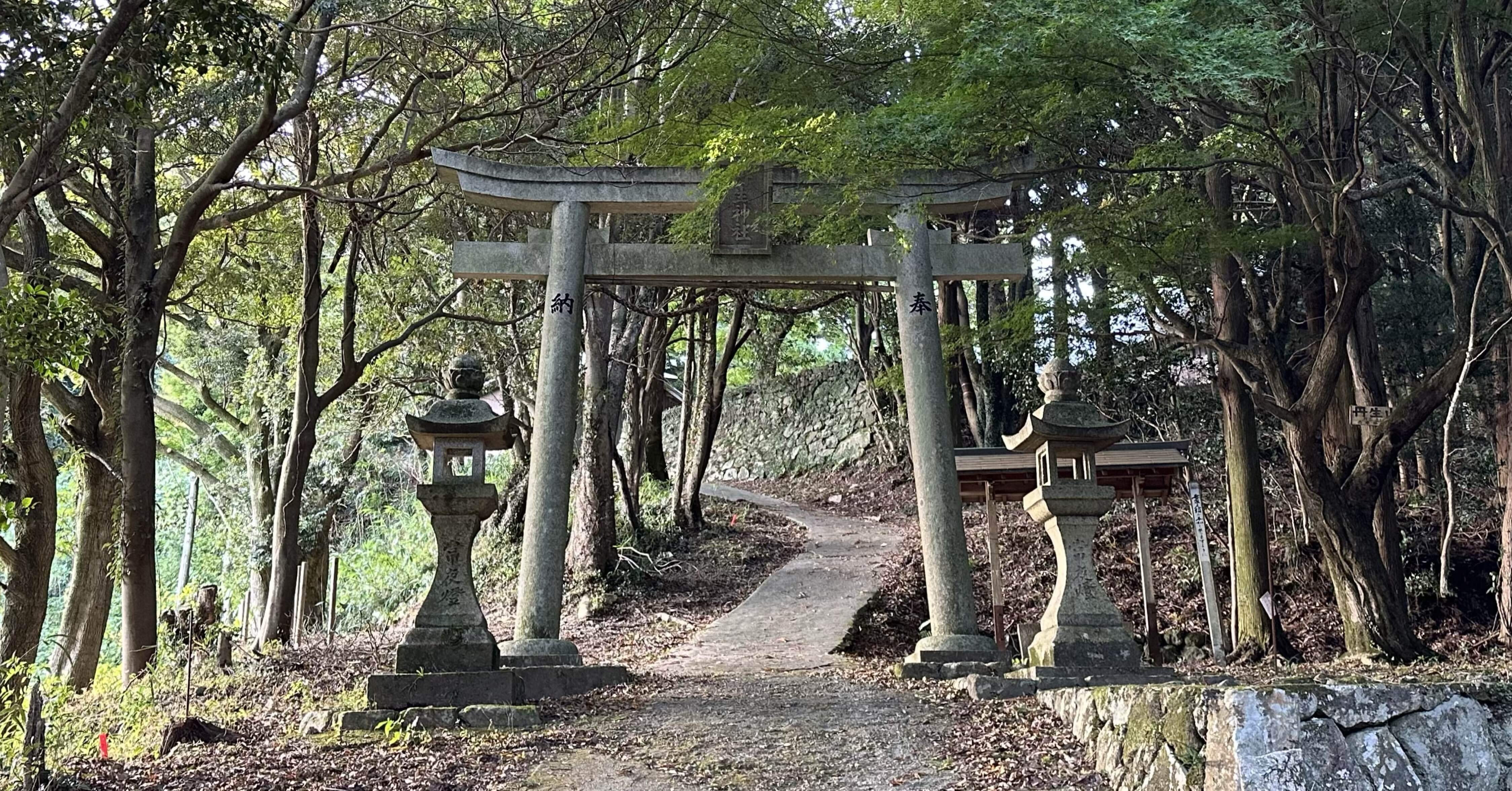 5282 丹生神社 兵庫県神戸市北区山田町坂本（坂本丹生神社）｜日本中