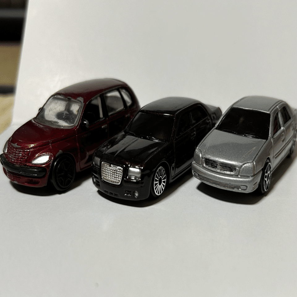 マイスト クライスラー 300C HEMI ｜さばお🫠気ままなミニカーブログ