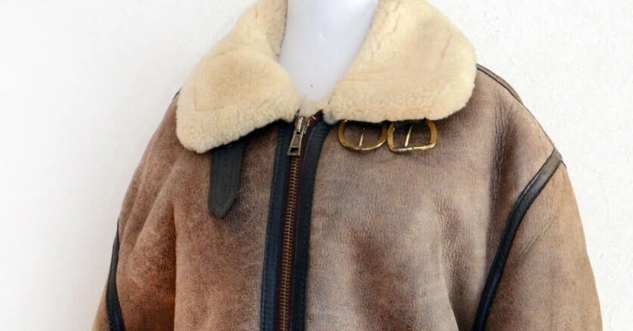 本物の迫力を纏う。US SHEEPSKIN 1980s B-3ムートンフライトジャケット