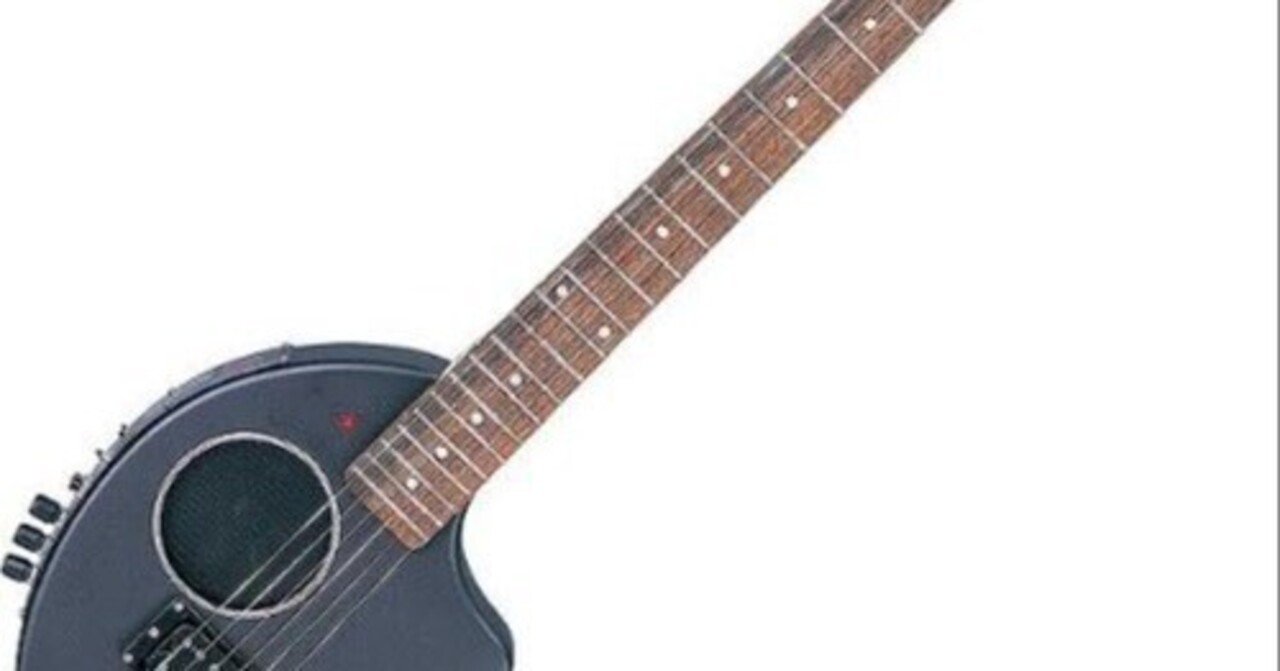 【美品】DIGI-ZO MBL マルチエフェクター内蔵 ミニギター 専用ケース付 美品】DIGI-ZO MBL マルチエフェクター内蔵 ミニギター 専用ケース付