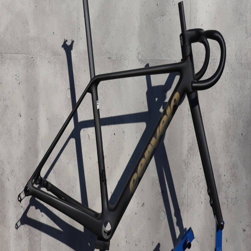 最高のクライミングバイク Cervelo R5 入荷 実測重量を添えて｜BIKE