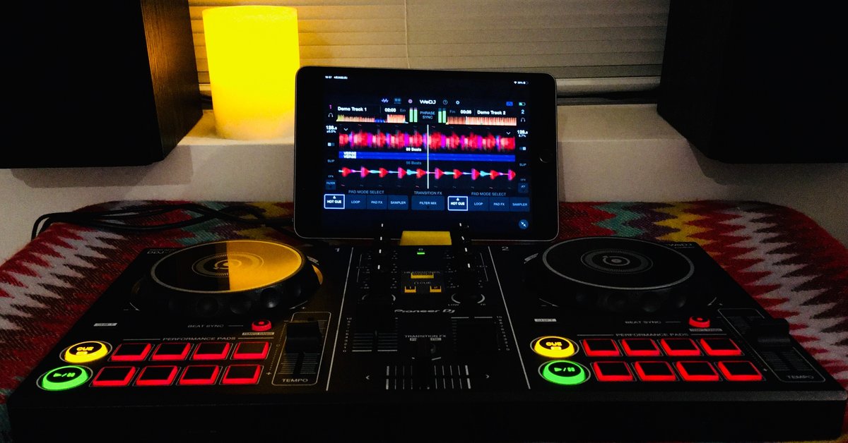 ターンテーブル ケース付き DDJ-200 染まる 