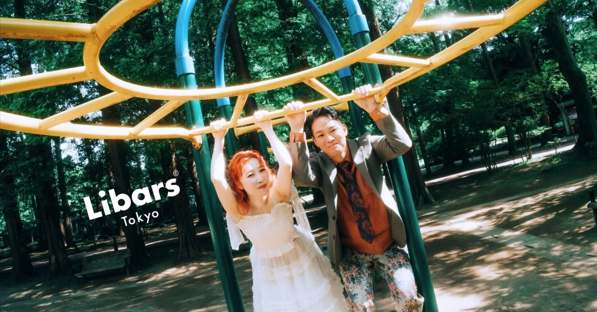 公園撮影】木漏れ日の中遊ぶウェディングフォト☀️｜Libars_tokyo