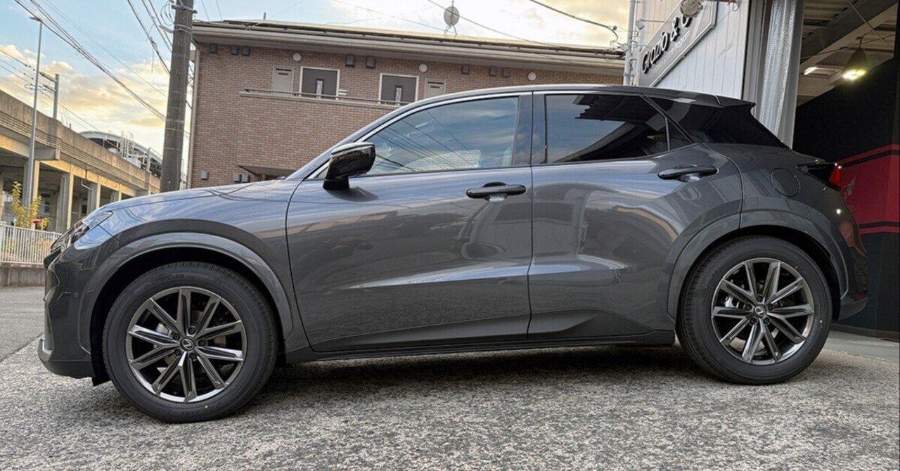 レクサスLBX 「1L1」でのカラードフェンダーアーチご覧ください