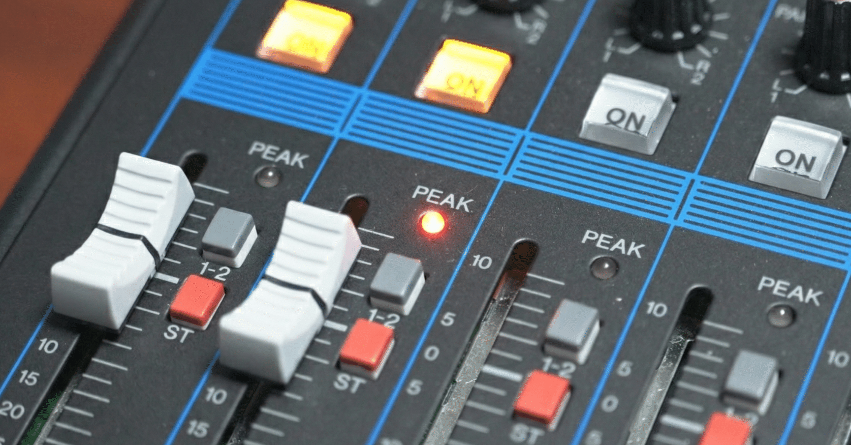 なぜあの時、私はYAMAHAのMGミキサーで音割れの原因が分からなかった