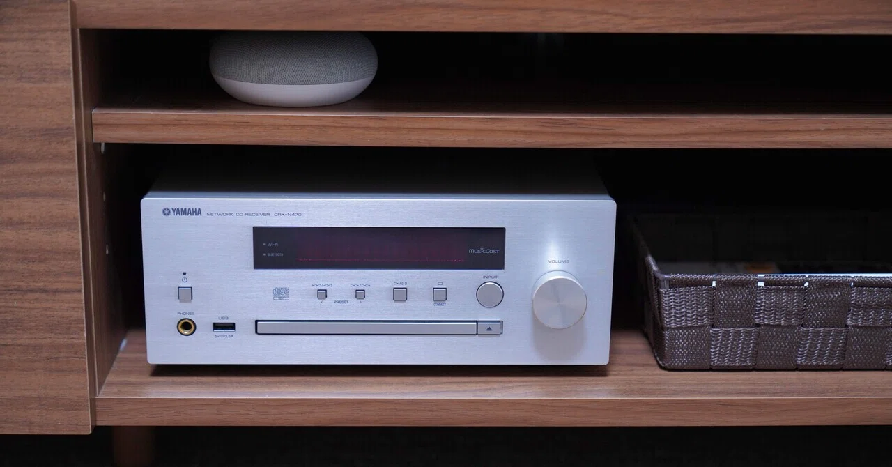 CRX-N470というオーディオ機器。HiFiオーディオじゃないけど…悪くない