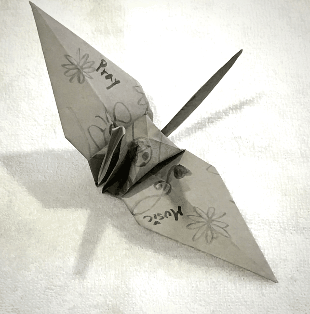 折り鶴祈り鶴 お絵描き入り折り鶴 ちびまゆ Note 折り鶴祈り鶴 お絵描き入り折り鶴 ちびまゆ Note