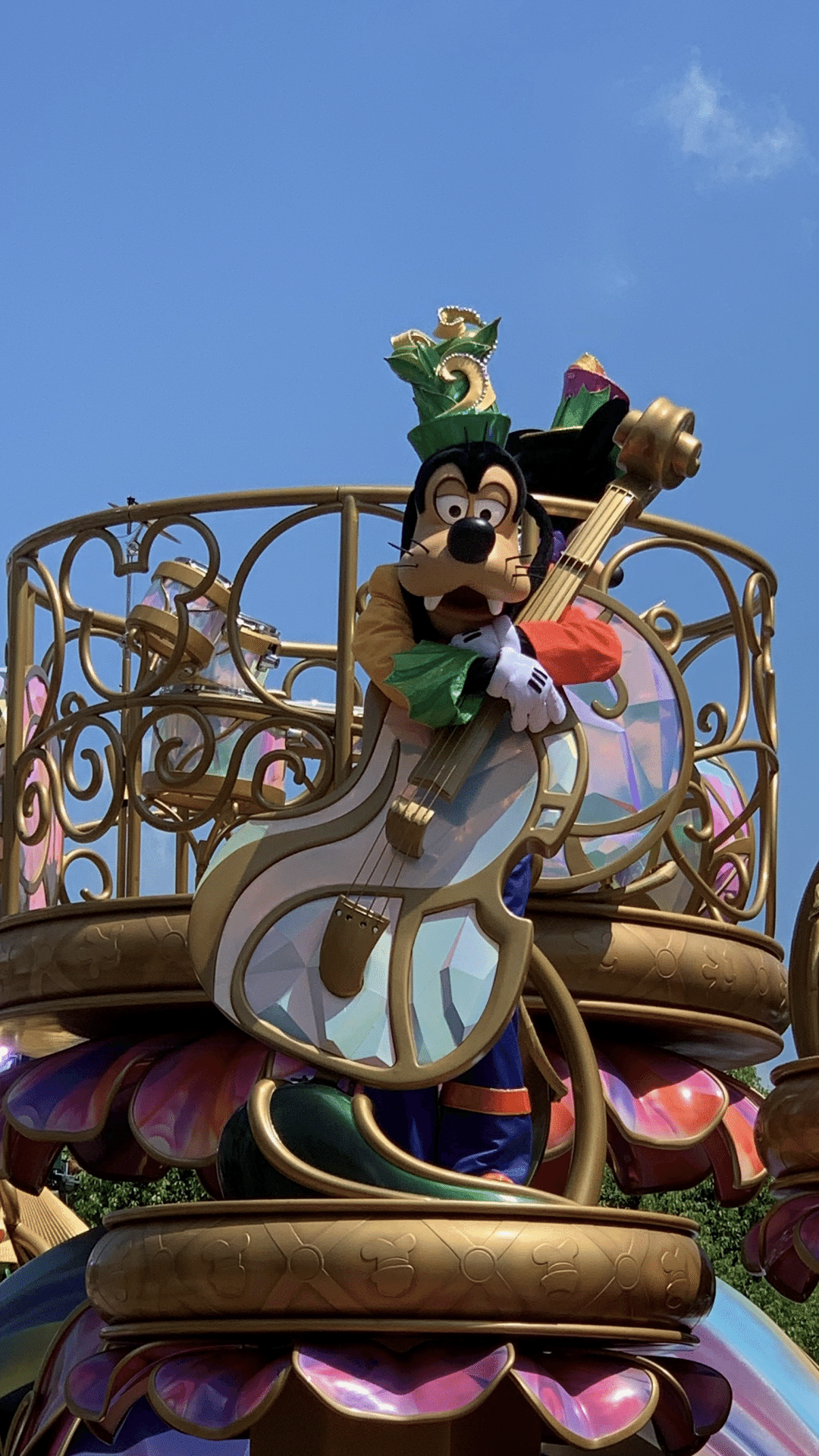 ✈️香港ディズニー｜グーフィーがずっと見てくれる…！『フレンドタ