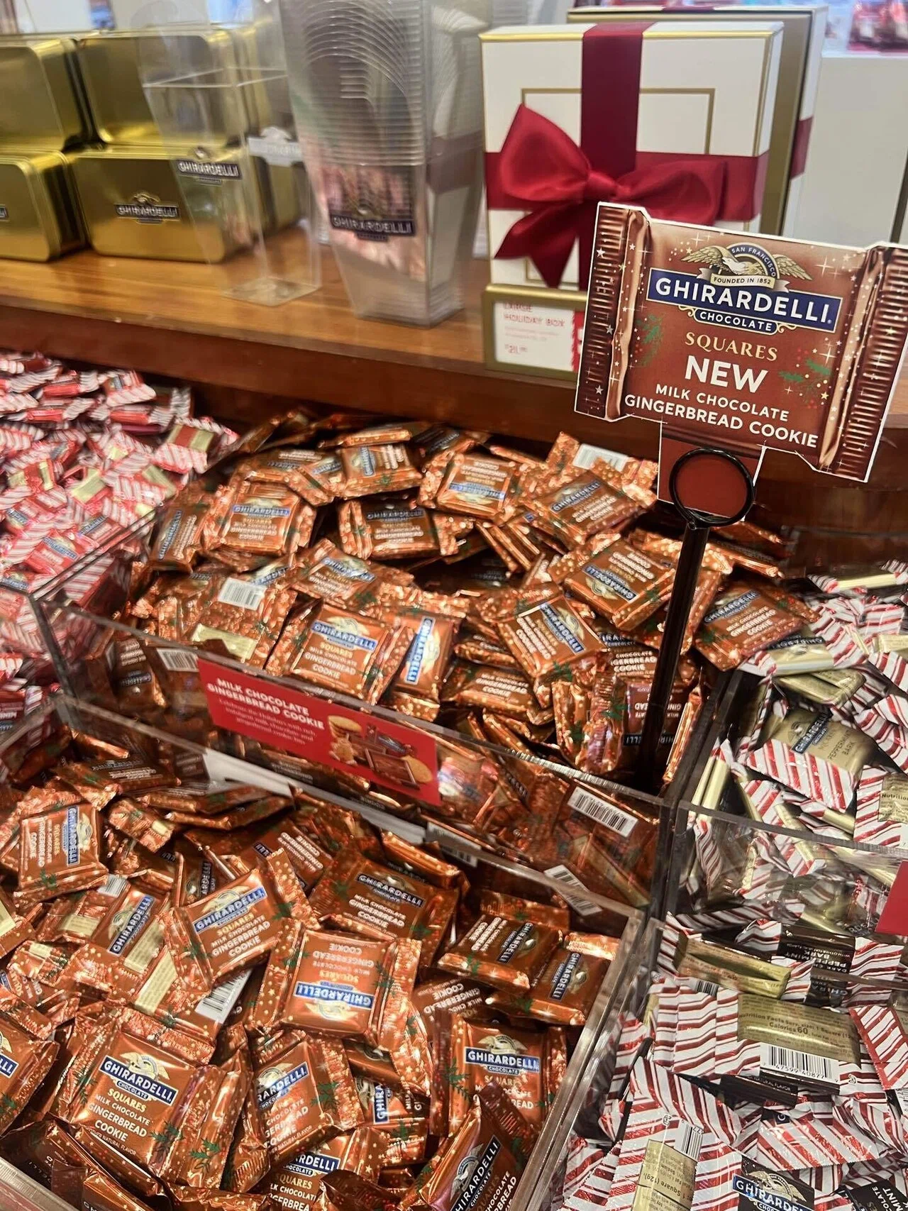 クリスマスシーズンに訪れたサンディエゴのギラデリチョコレート店｜Megan