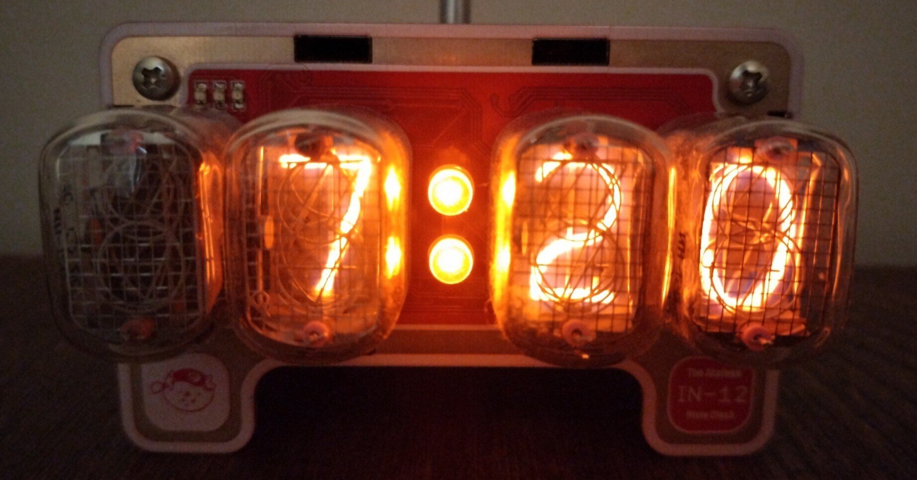 か*ら様 ニキシー管時計 IN-12 4球 完成品 ケース入り 中央ランプ赤 か か*ら様 ニキシー管時計 IN-12 4球 完成品 ケース入り 中央ランプ赤 か