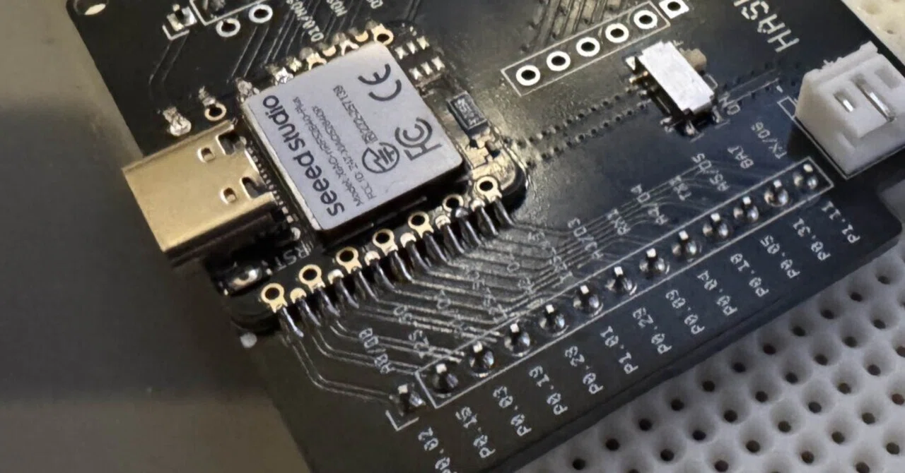 HASHIGAKI に Seeed Studio XIAO nRF52840 Plus をのせた｜happy_ryo