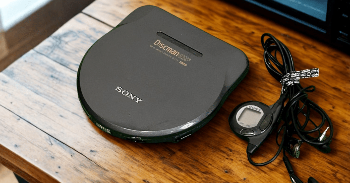 スマホより気持ちいい？SONYポータブルCDプレーヤー ″D-777″が別次元