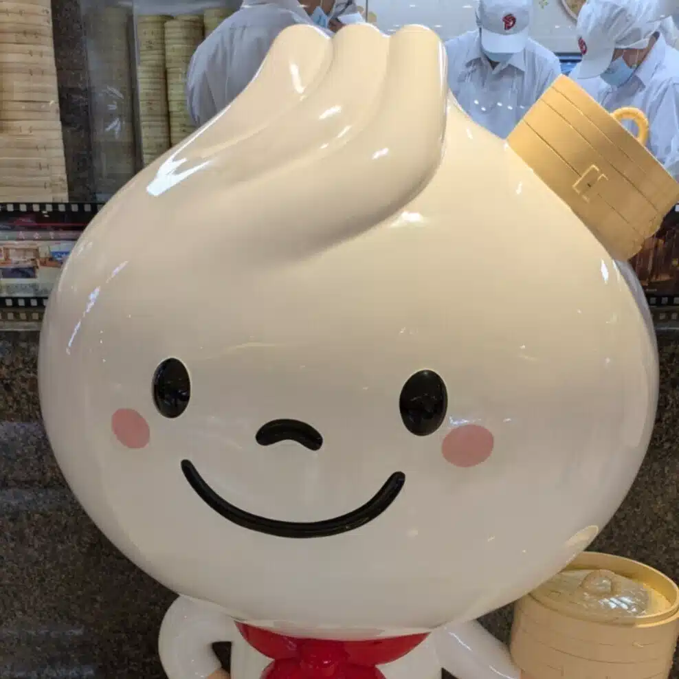 すぱいく