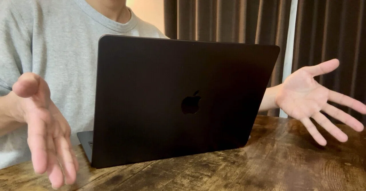 ガジェット]AmazonブラックフライデーでポチったMacBook Airがやってき 