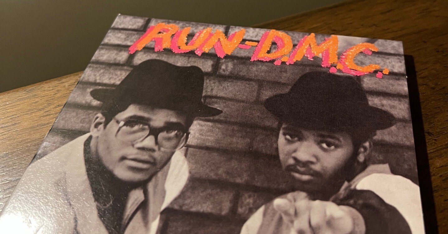 Run-D.M.C.：ヒップホップを変えた伝説のグループ｜KAGOYA COFFEE