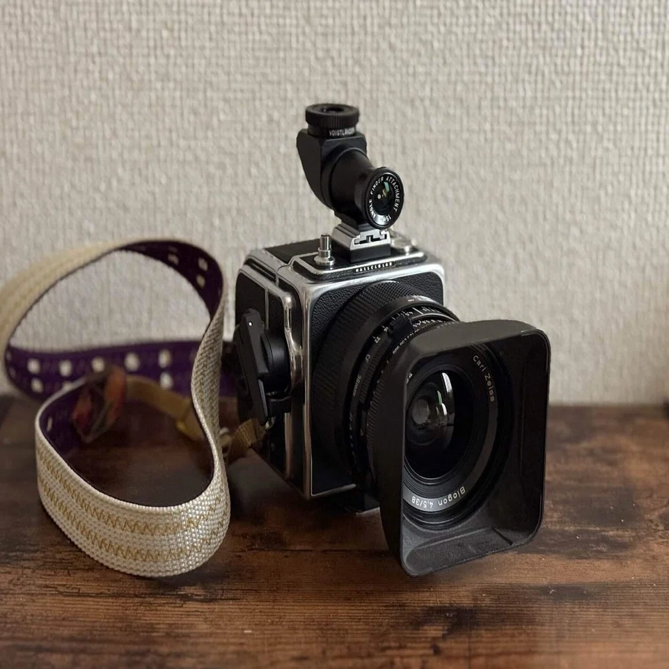 HASSELBLAD SWC/M ファーストロール｜ぼんしゅー｜BORN SURE blog管理人