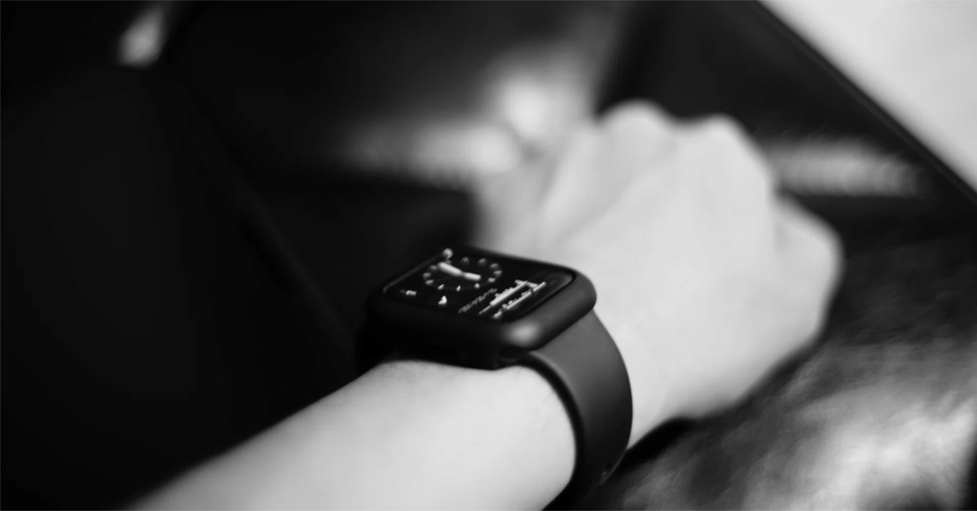 Apple Watch SE3ケースおすすめランキング【40mm・44mm】｜【公式】Web 