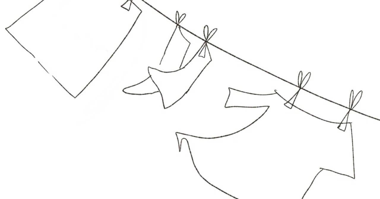 Microplastics Fish Do You Really Need Those Clothes? Synthetic Fibers vs. Natural Materials|ぴぴ