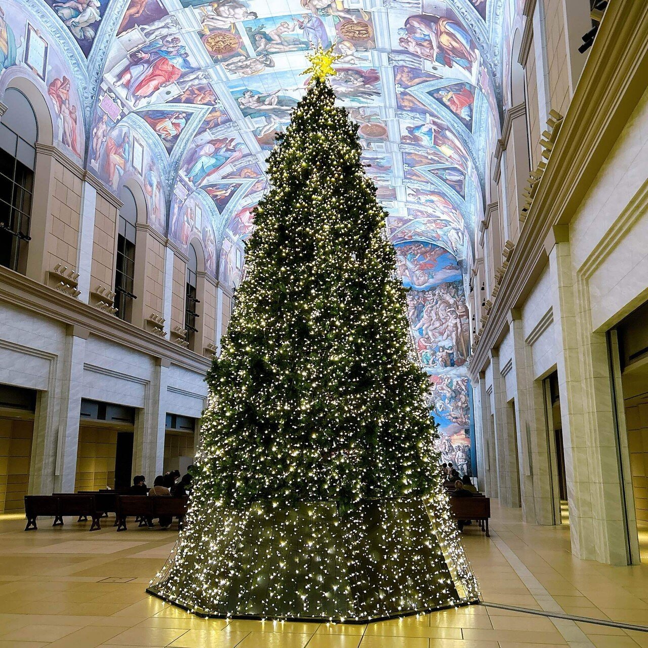 美術館のクリスマス。｜朔太