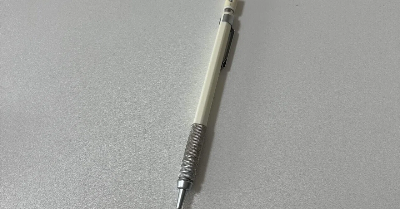 思考のノイズを削ぎ落とす。「無印良品・低重心シャープペン」を愛用