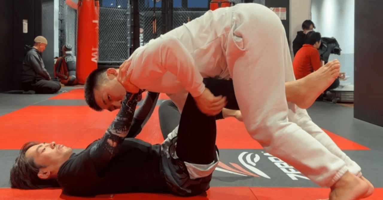 足を跨いでからのアウトサイドパス｜米倉大貴（Daiki Yonekura）の柔術