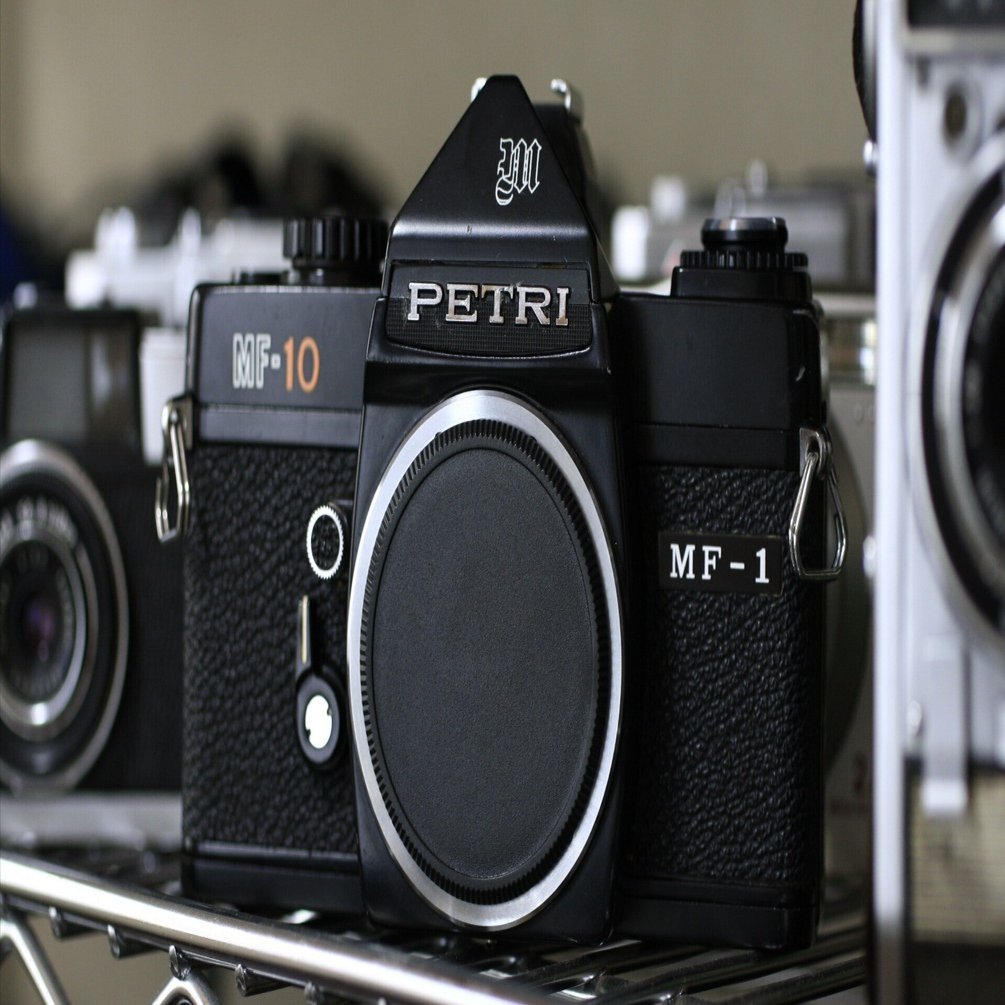 不気味なまでの凡庸さPETRI MF-1 MF-10｜Sven.