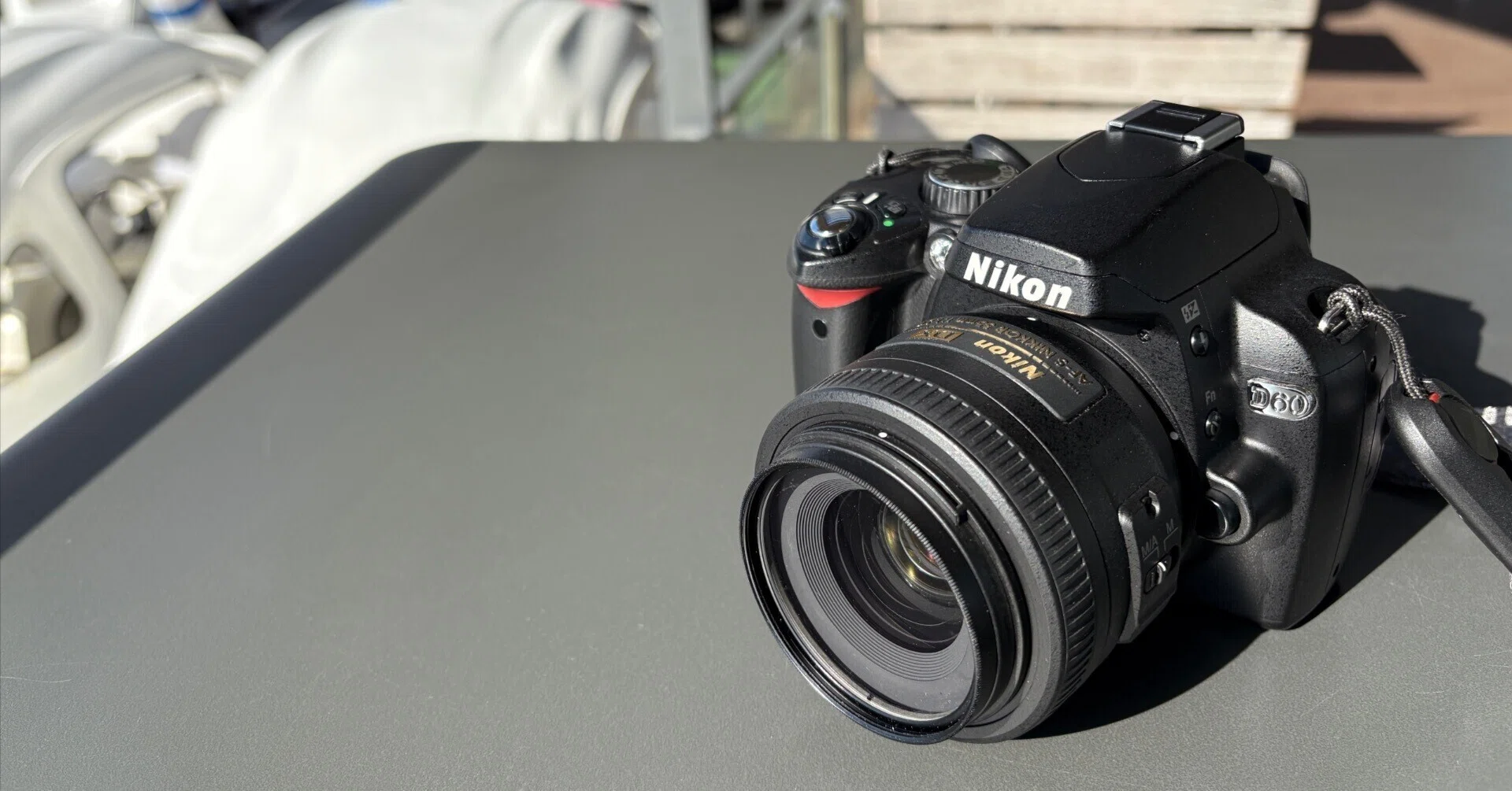 Nikon D60 CCDデジタル一眼　動作品　35-70 AFニッコールレンズ ニコンD60レビュー・作例｜レンズ込1.5万円〜の一眼レフ・濃厚な描写の