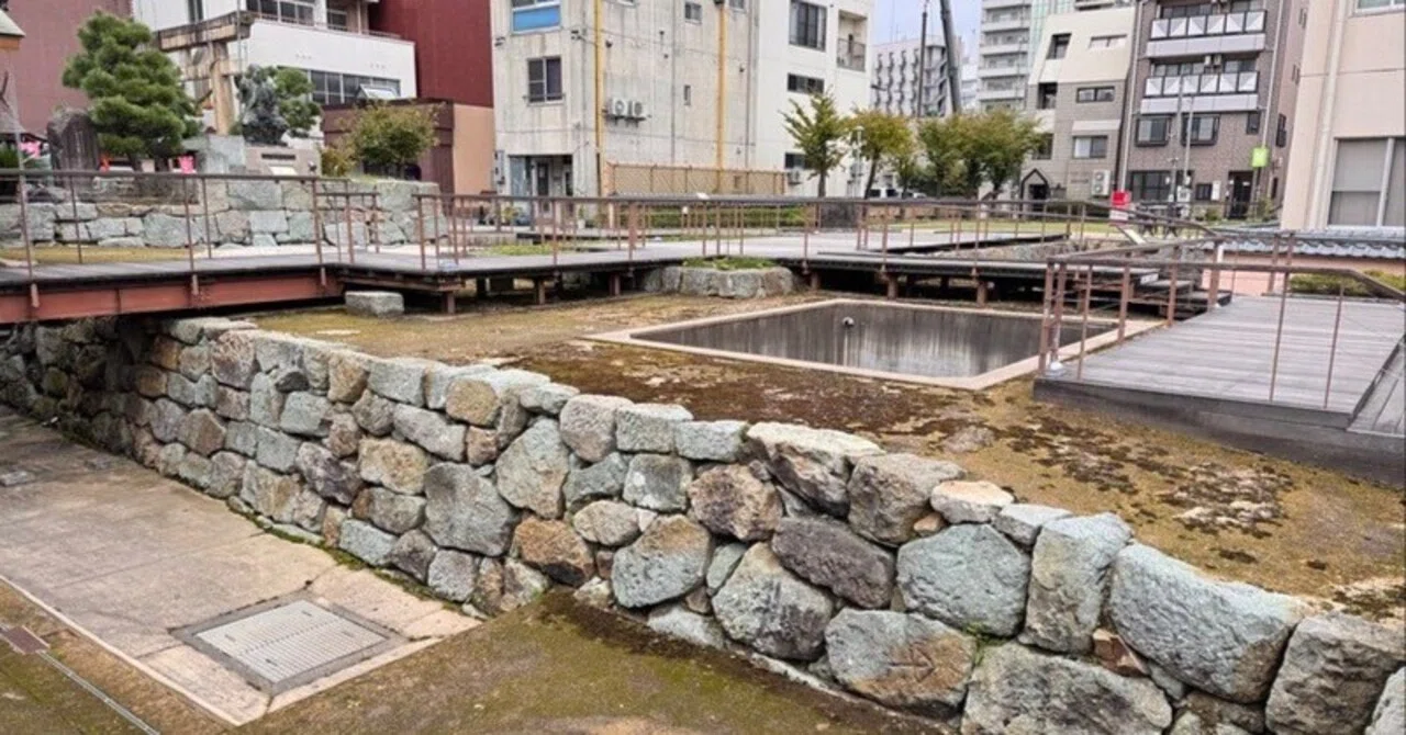 Fukui Castle, built by Yuki Hideyasu under Tenka-Fushin - Castle ...