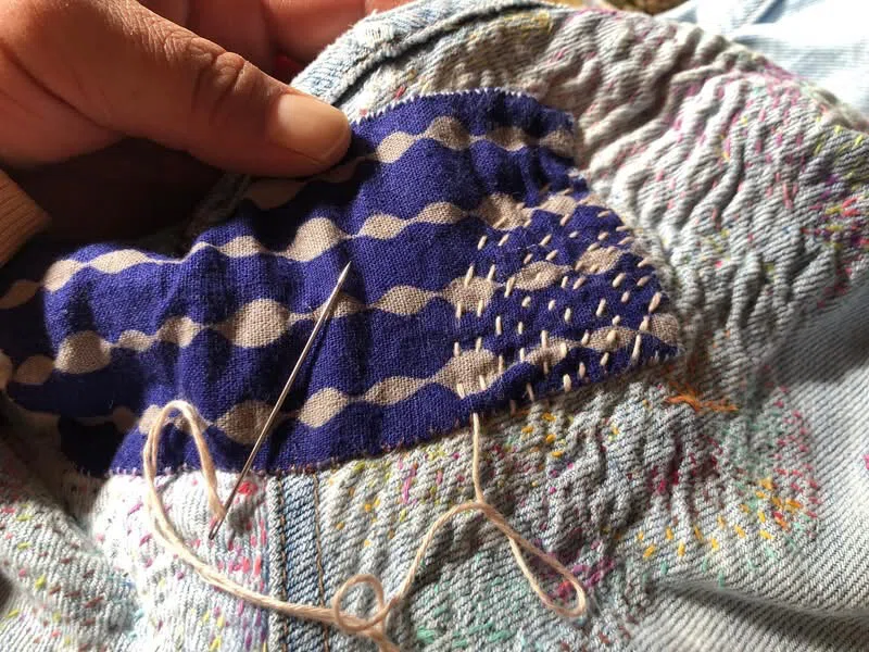 刺し子も可愛いかも！インドのカンタ刺繍も好き。”好き”は似たものと