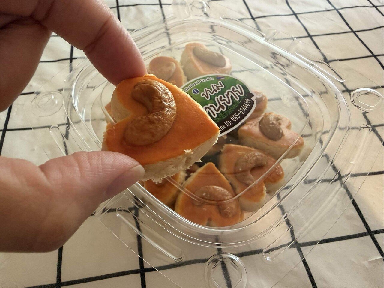 タイ・バンコク2025】試してみたタイお土産｜ニシメグミ｜MEGUMI NISHI