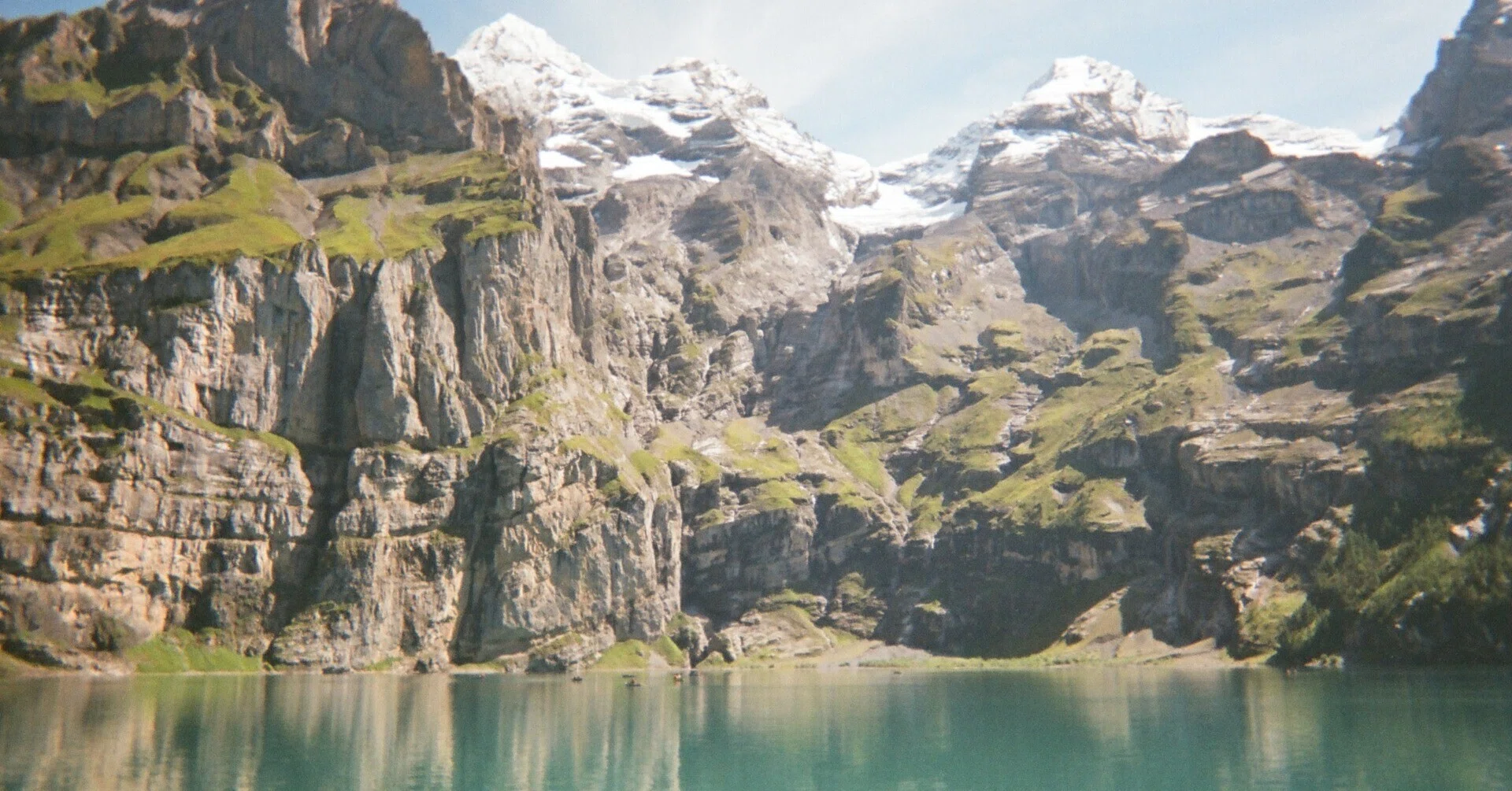 スイスの山登り～エメラルドグリーンの湖、オエシネン湖（Oeschinen