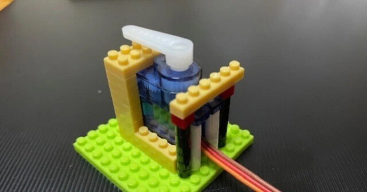 プチブロックならmicro:bitやサーボモーターの固定パーツを自作できる