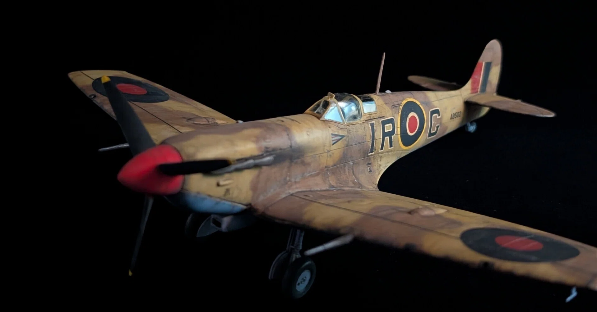ハセガワ 1/48 スピットファイアMk.vb(IR GREED)｜大豆。。。