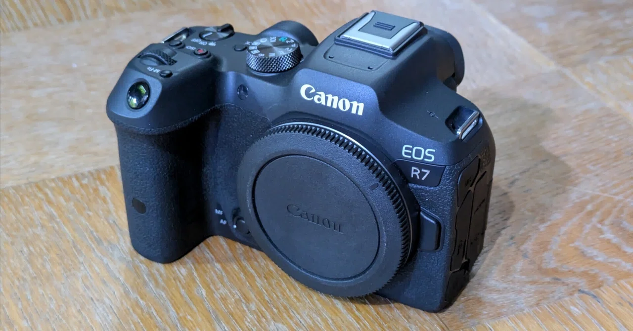 EOS R7を個人の見解で紐解く｜詢