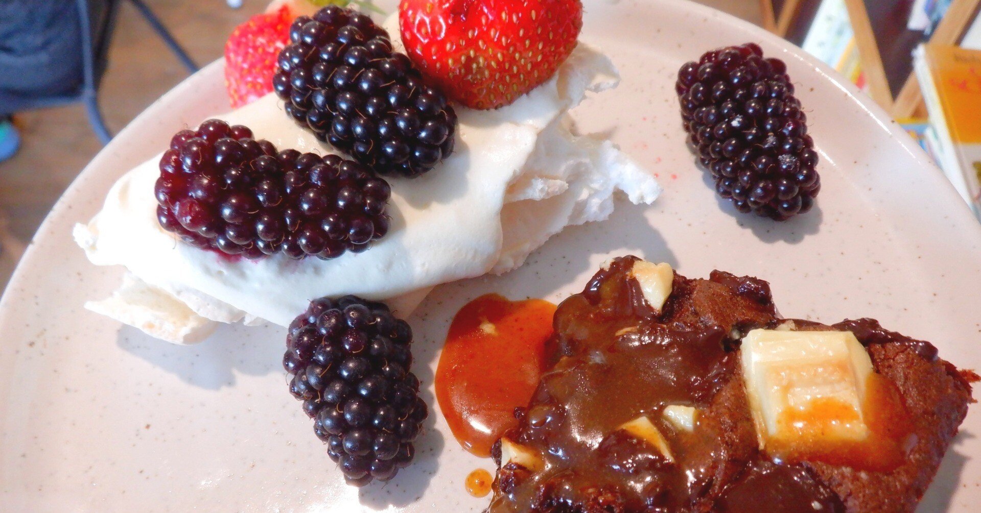 ご近所さんと クリスマス・パーティー！ 写真で少しだけ… From NZ