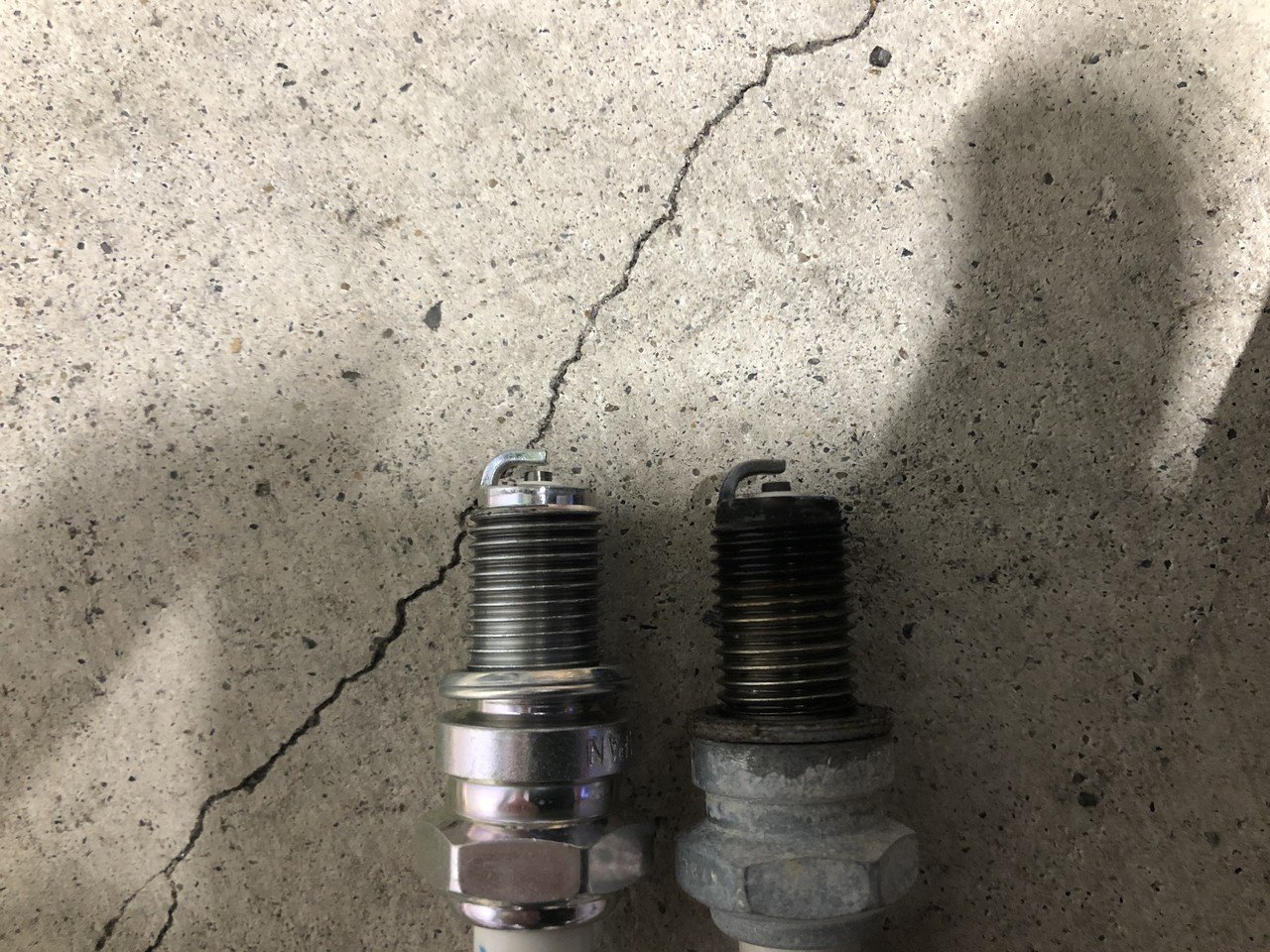 バイクのスパークプラグ交換はいつが正しい だー池 Note