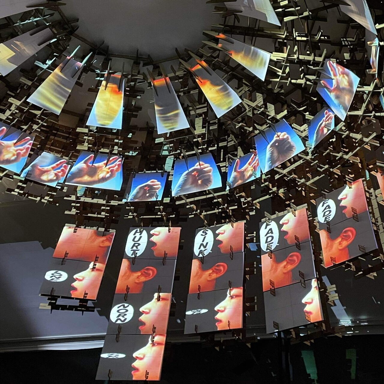 ソウル私立美術館展示『감전—사感電ー詞』レビュー｜moby223