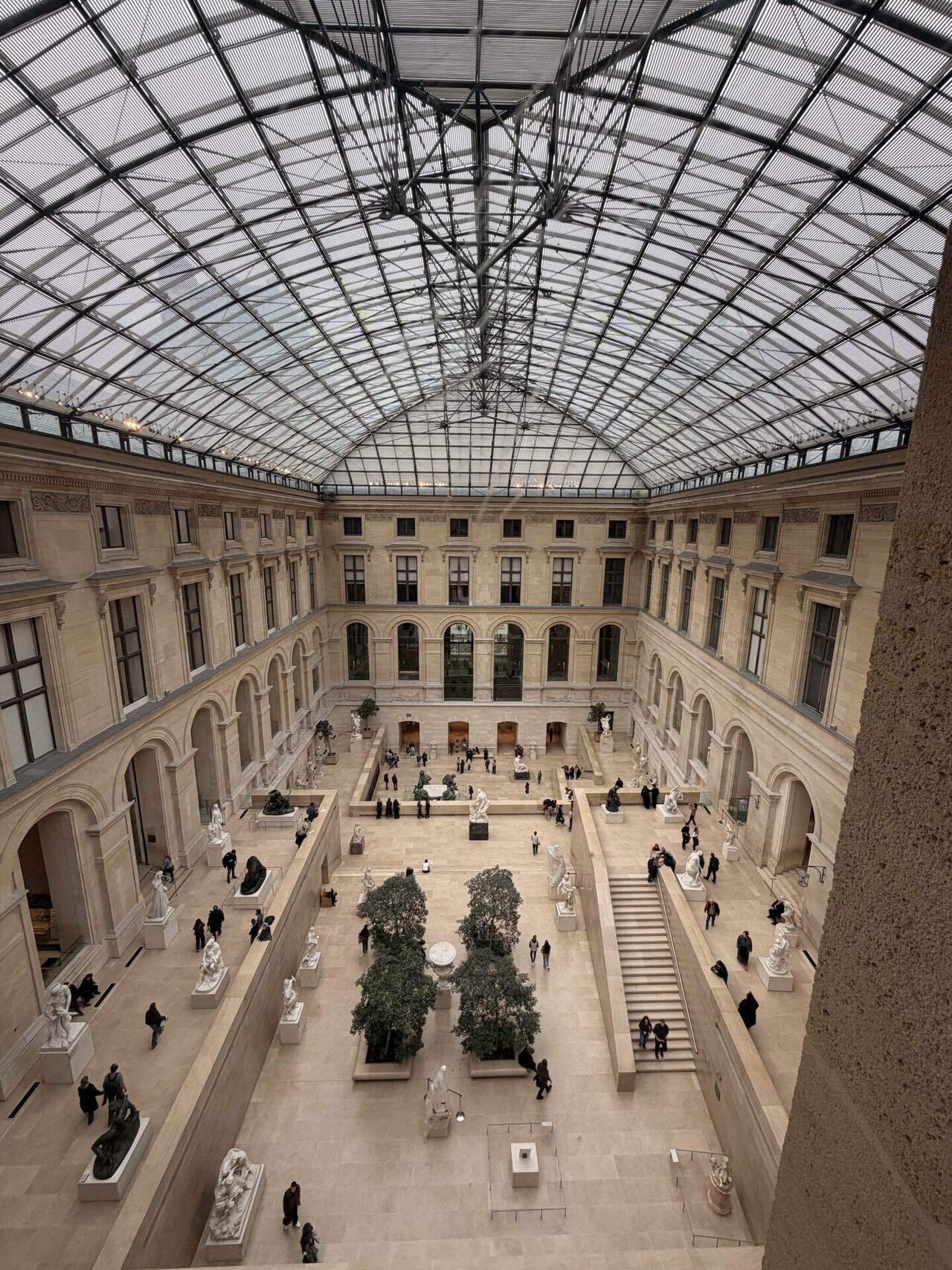 ルーブル美術館とその界隈で｜アラン藤島