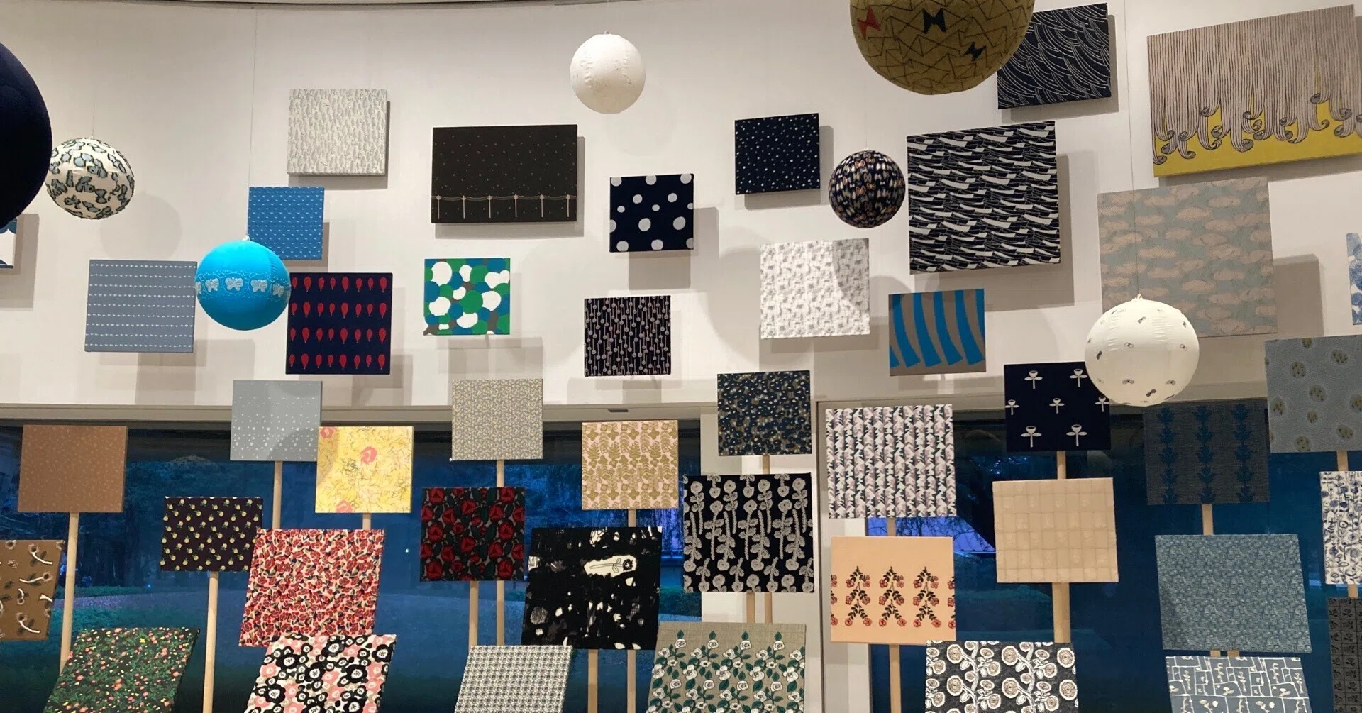ミナペルホネン『つぐ』展｜どんぐり