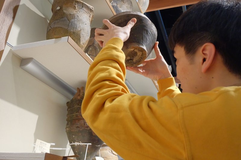 縄文土器に触れます！南山大学人類学博物館ツアー～縄文土器から石器、民族の仮面まで全部触れます～30